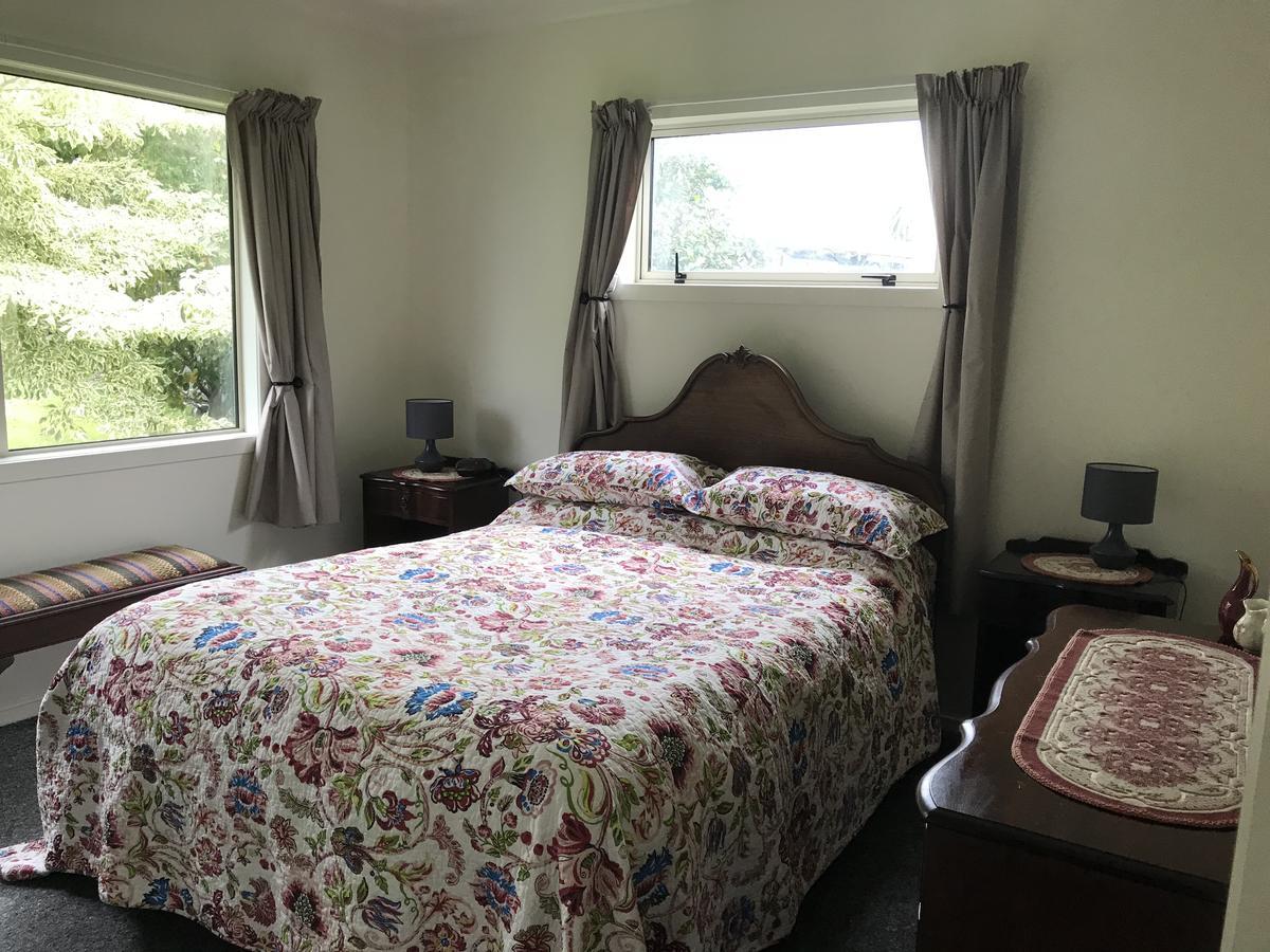 Papa's Paradise Guest House Wairoa Bagian luar foto